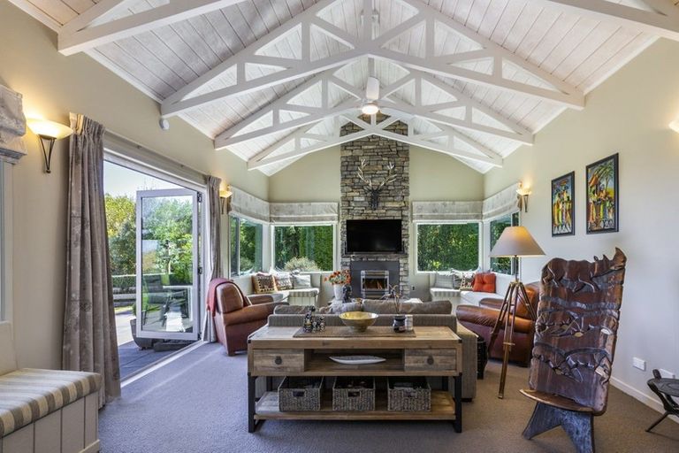 Photo of property in 107 Hill View Drive, Acacia Bay, Taupo, 3385