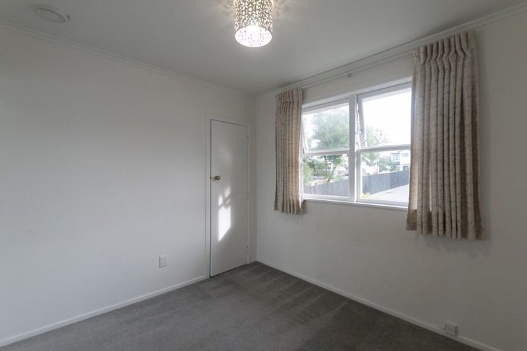 Photo of property in 86 Moa Road, Point Chevalier, Auckland, 1022