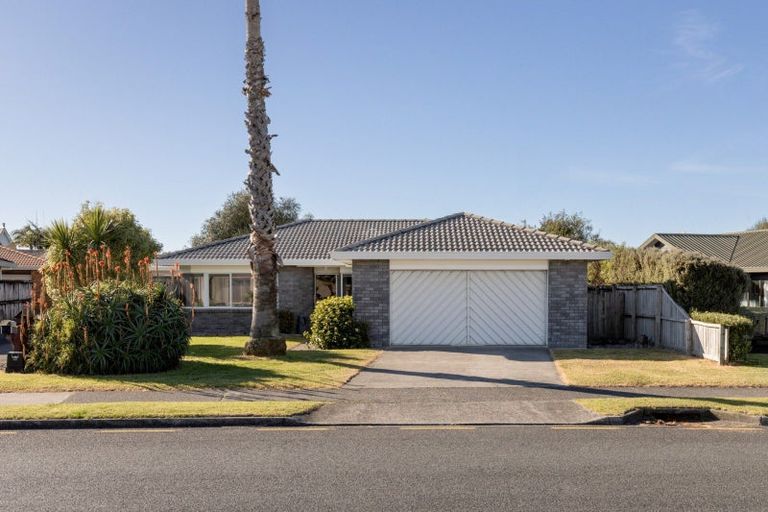 Photo of property in 50 Pacific View Road, Papamoa Beach, Papamoa, 3118