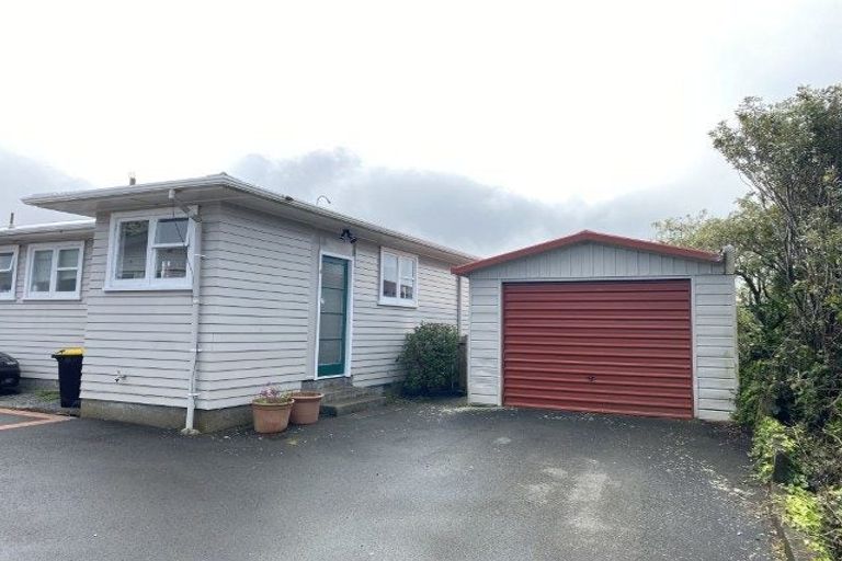 Photo of property in 15a Branscombe Street, Johnsonville, Wellington, 6037