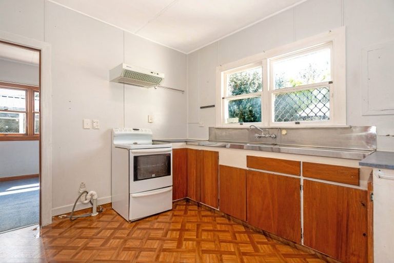 Photo of property in 9a Leon Street, Riverdale, Gisborne, 4010