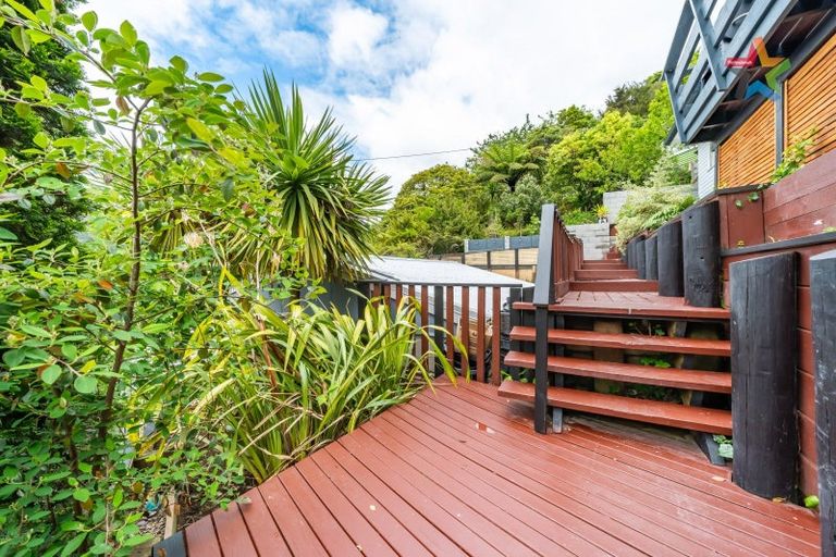 Photo of property in 23 Rintoul Grove, Stokes Valley, Lower Hutt, 5019