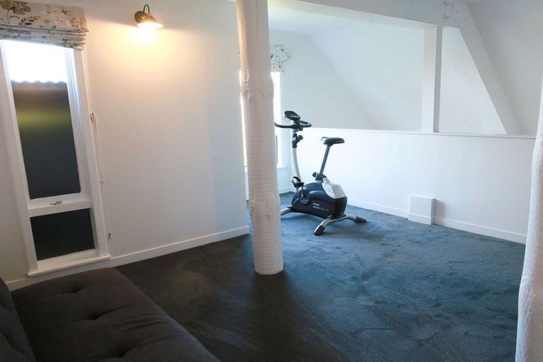 Photo of property in 29 The Track, Plimmerton, Porirua, 5026