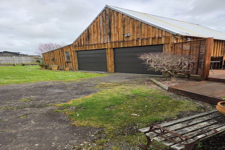 Photo of property in 51 Patumahoe Road, Patumahoe, Pukekohe, 2679