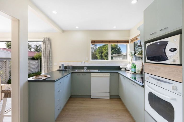 Photo of property in 18 Glenside Avenue, Ilam, Christchurch, 8041