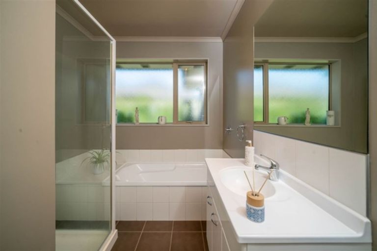 Photo of property in 35 Rolleston Drive, Rolleston, 7614