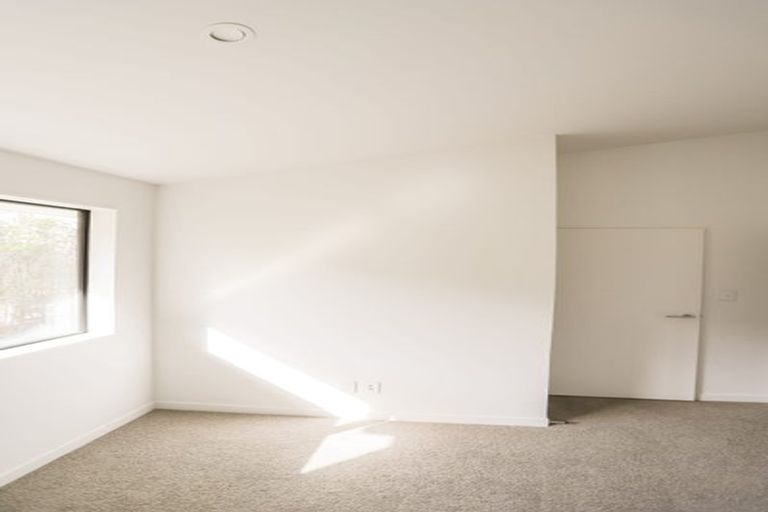 Photo of property in 3/50 Friend Street, Karori, Wellington, 6012