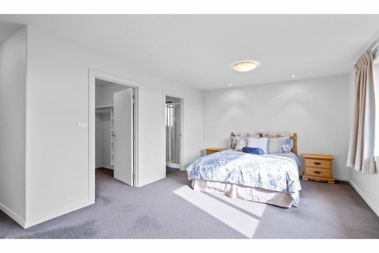 Photo of property in 48 Welsh Road, Winton, 9720