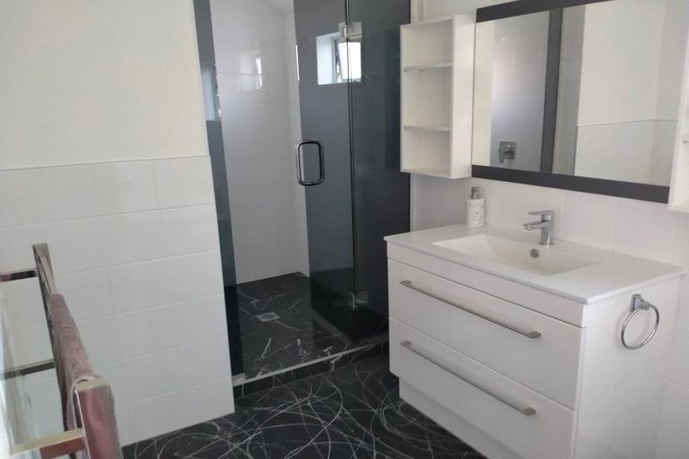 Photo of property in 16a Kotuku Place, Matua, Tauranga, 3110