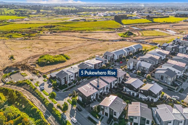 Photo of property in 5 Pukewhero Rise, Westgate, Auckland, 0614
