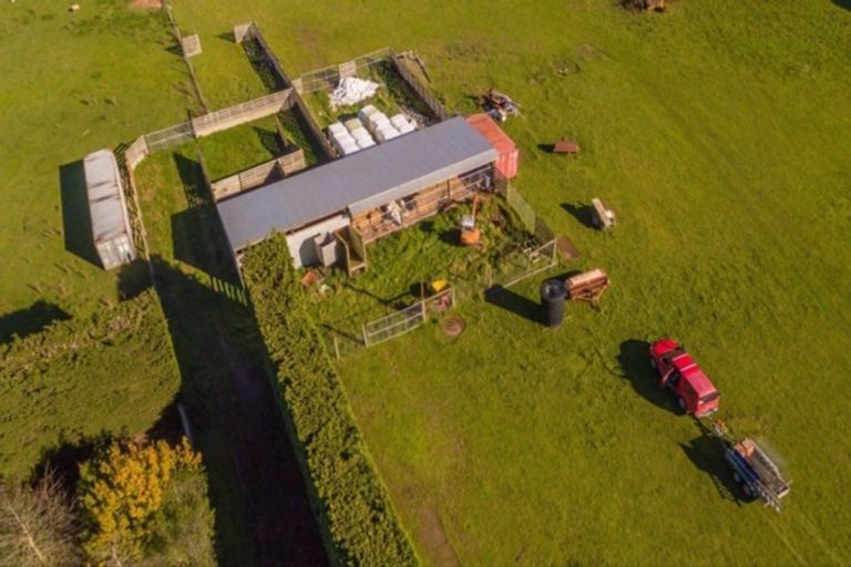 Photo of property in 1217 Hoskyns Road, Kirwee, Christchurch, 7671