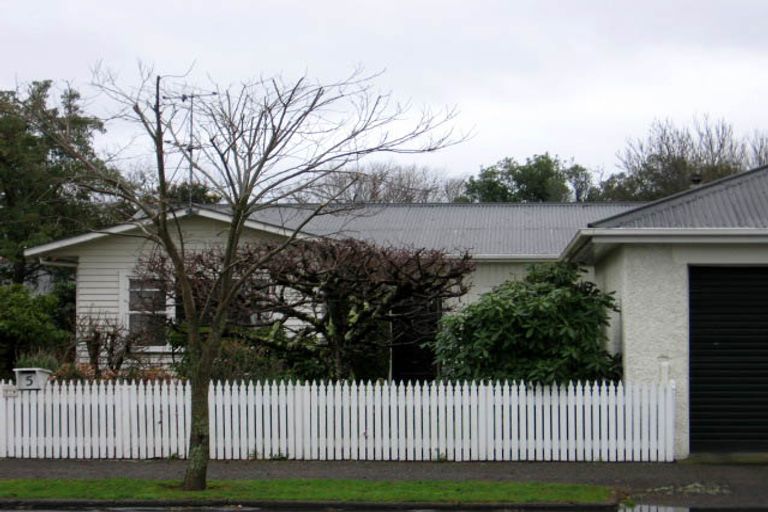 Photo of property in 5 Cooper Street, Lansdowne, Masterton, 5810