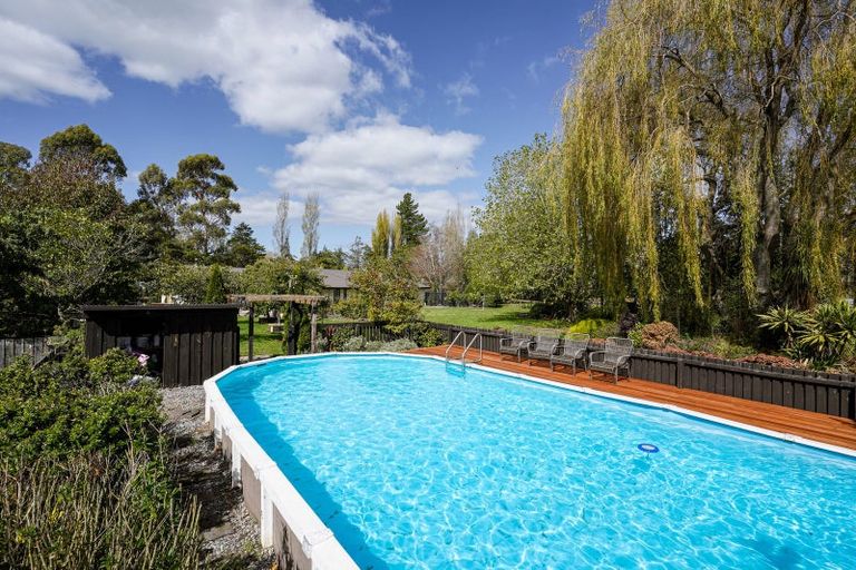 Photo of property in 4 Mandalea Road, Ohoka, Rangiora, 7475