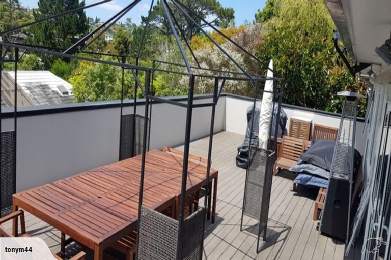 Photo of property in 30 Nigel Road, Browns Bay, Auckland, 0630