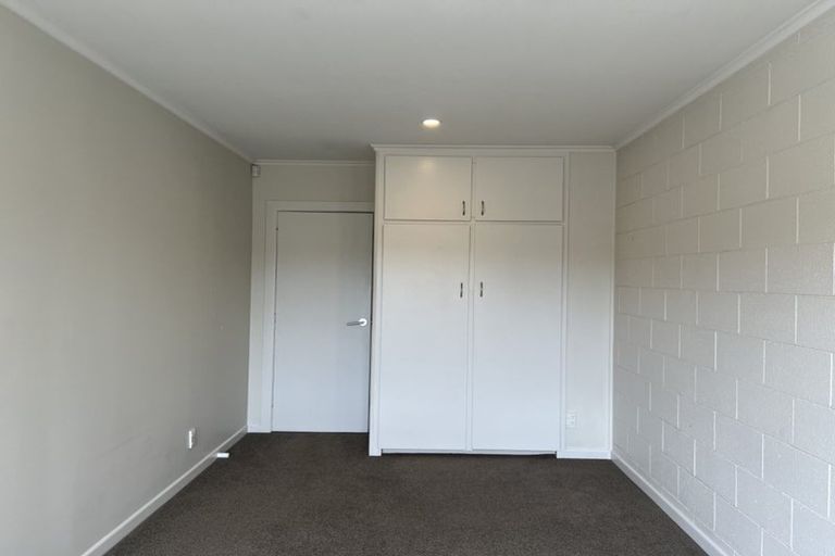 Photo of property in 1/43 Hart Road, Hauraki, Auckland, 0622