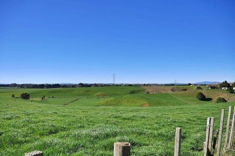 Photo of property in 690 Grove Road, Karamu, Hamilton, 3285