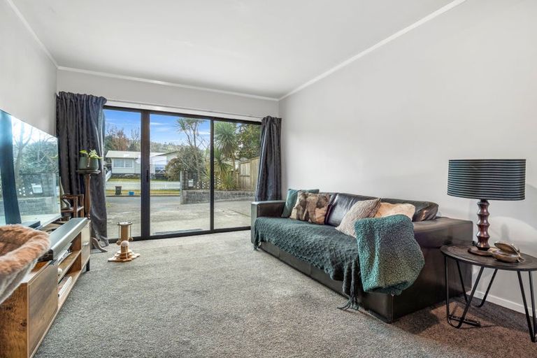 Photo of property in 6 Roger Street, Pukehangi, Rotorua, 3015