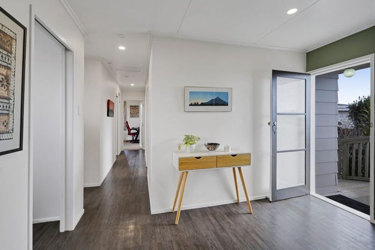 Photo of property in 12a Oleander Place, Bell Block, New Plymouth, 4312