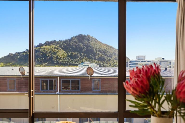 Photo of property in 40j Maunganui Road, Mount Maunganui, 3116