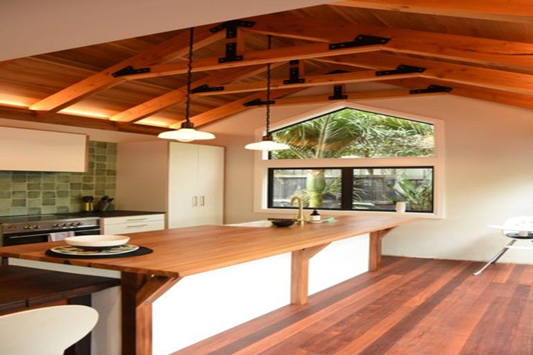 Photo of property in 171a Beach Haven Road, Beach Haven, Auckland, 0626