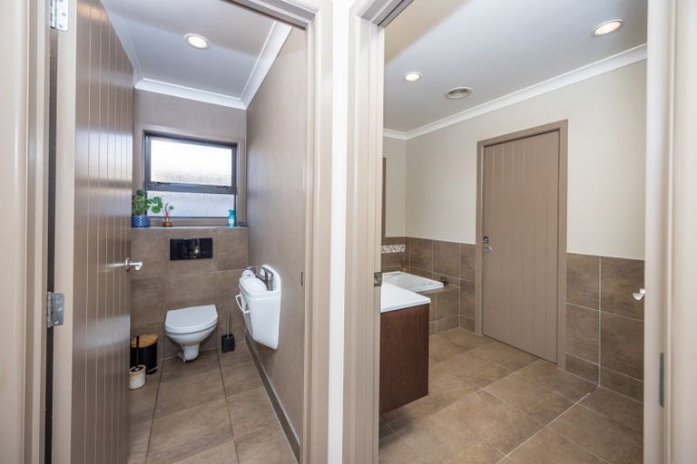 Photo of property in 4 Tarrango Way, Rototuna, Hamilton, 3210