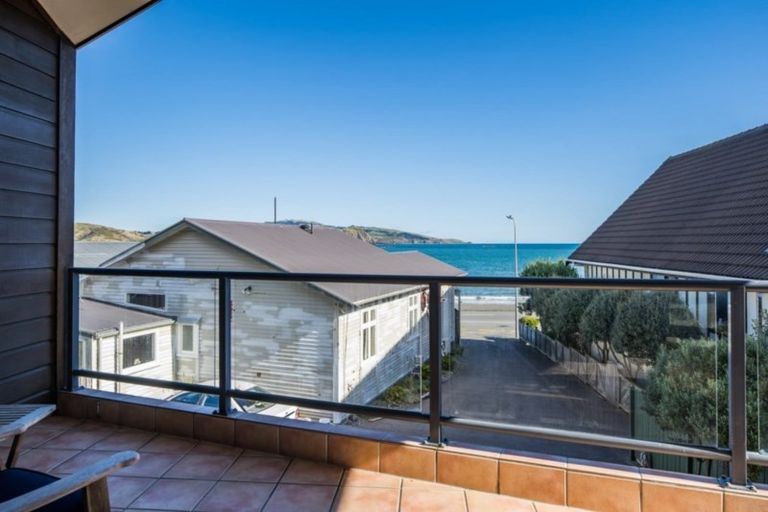Photo of property in 44c Moana Road, Plimmerton, Porirua, 5026
