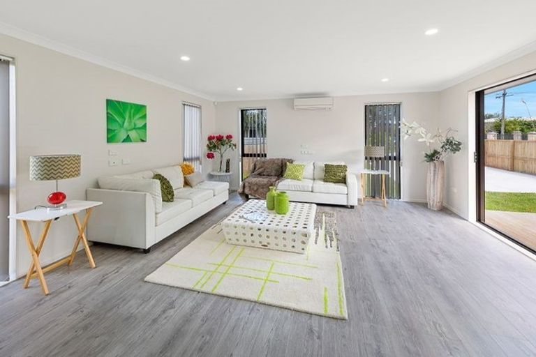 Photo of property in 9 Stonex Road, Papatoetoe, Auckland, 2025
