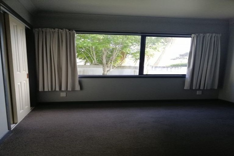 Photo of property in 295a Glengarry Road, Glen Eden, Auckland, 0602