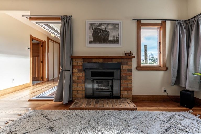 Photo of property in 200 Hooker Road, Tamahere, Hamilton, 3283