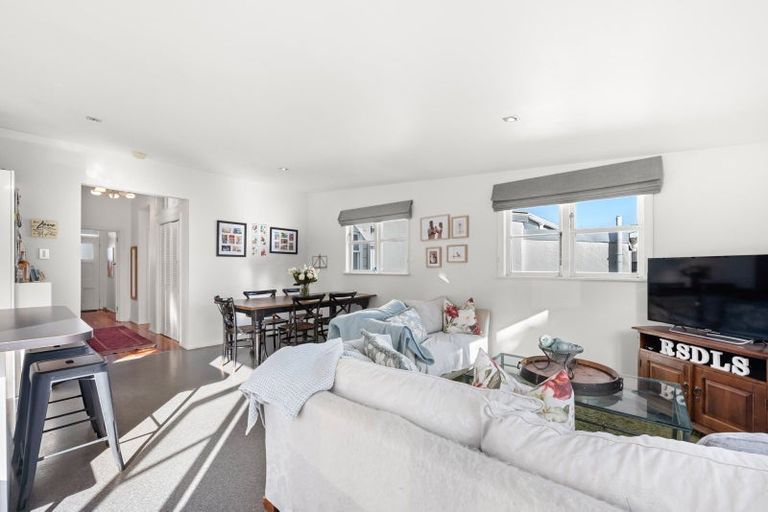 Photo of property in 13 Richmond Street, Petone, Lower Hutt, 5012