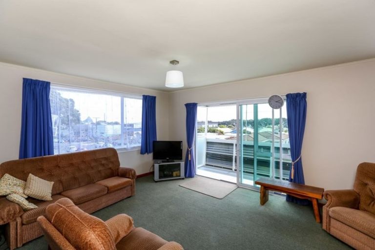 Photo of property in 7/53 Young Street, New Plymouth, 4310