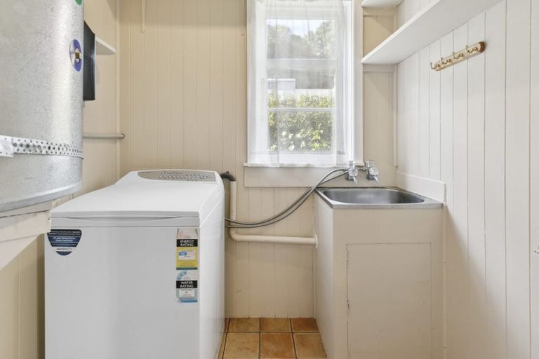 Photo of property in 16 Athens Street, Miramar, Wellington, 6022