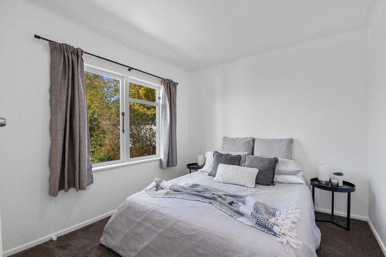 Photo of property in 8 Fairview Road, Western Heights, Rotorua, 3015
