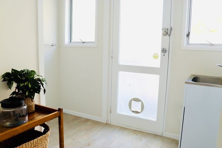 Photo of property in 14 Chantal Place, Red Hill, Papakura, 2110