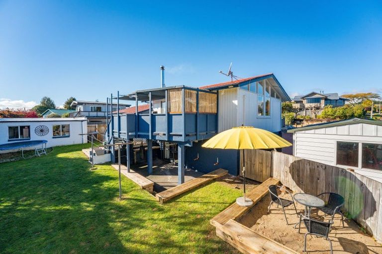 Photo of property in 4 Arrowsmith Avenue, Waipahihi, Taupo, 3330