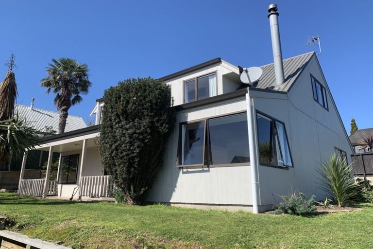 Photo of property in 7 Rangataua Street, Welcome Bay, Tauranga, 3112