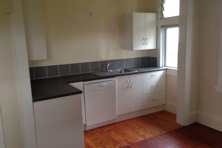 Photo of property in 3 Princes Street, Levin, 5510