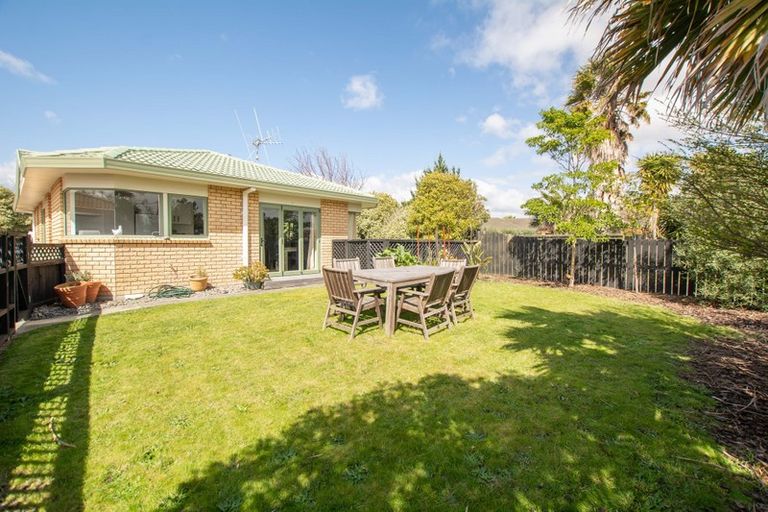 Photo of property in 77 Blake Boulevard, Papamoa Beach, Papamoa, 3118