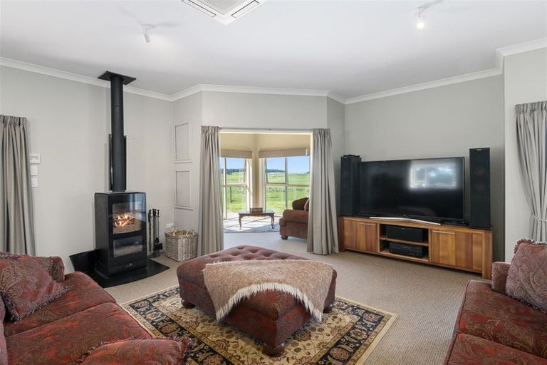 Photo of property in 450 Waitarere Beach Road, Waitarere, Levin, 5574