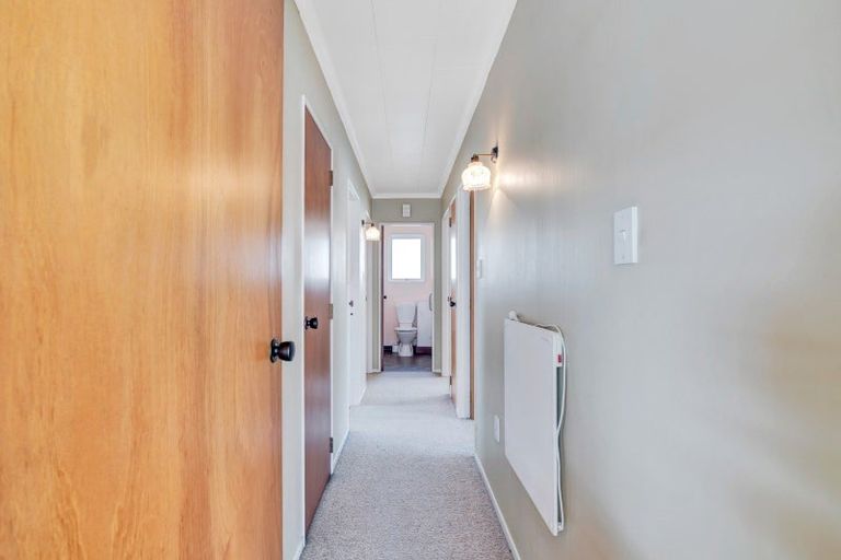 Photo of property in 52b Cutfield Street, Inglewood, 4330