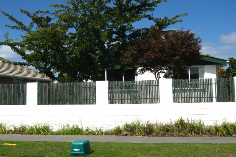 Photo of property in 10 Stanton Crescent, Hoon Hay, Christchurch, 8025