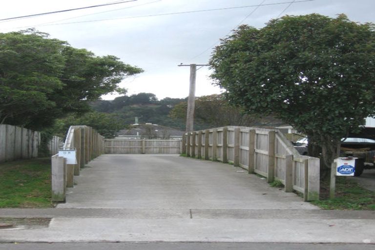 Photo of property in 9 Norris Grove, Taita, Lower Hutt, 5011