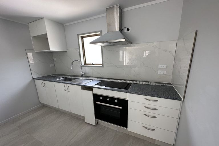 Photo of property in 91a Gossamer Drive, Pakuranga Heights, Auckland, 2010