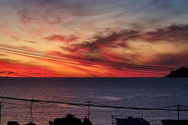 Photo of property in 13 Karekare Road, Raumati South, Paraparaumu, 5032