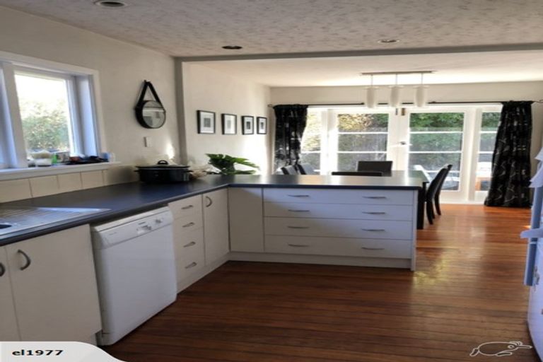 Photo of property in 155 Condell Avenue, Papanui, Christchurch, 8053