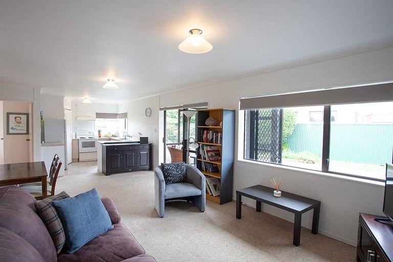 Photo of property in 1/14 Te Whena Place, Waitara, 4320