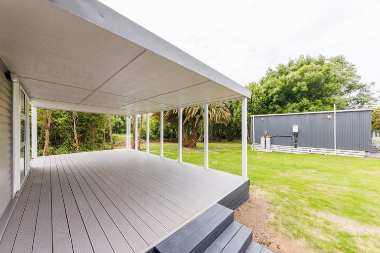 Photo of property in 38 Campbell Road, Bunnythorpe, Palmerston North, 4481