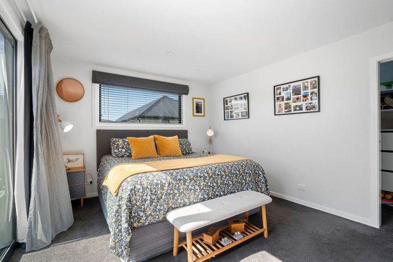 Photo of property in 1 Fraer Street, Cromwell, 9310