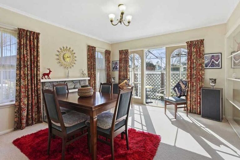 Photo of property in 6 Deepdale Street, Burnside, Christchurch, 8053