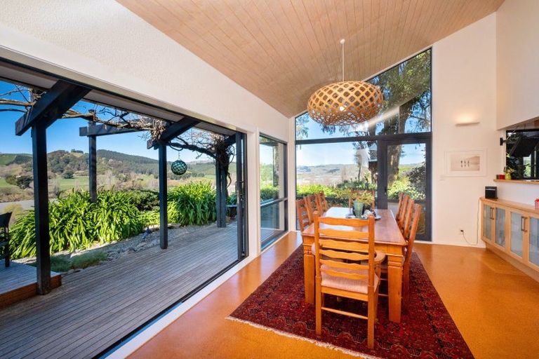 Photo of property in 35 Waimarama Road, Havelock North, 4294